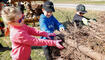 Kinder bauen Funken in Schaanwald